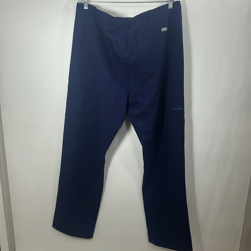 Figs men’s cario