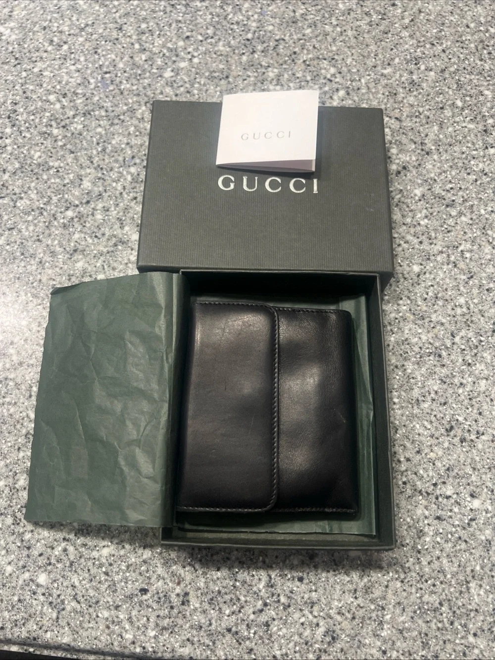 Gucci sleek bifold