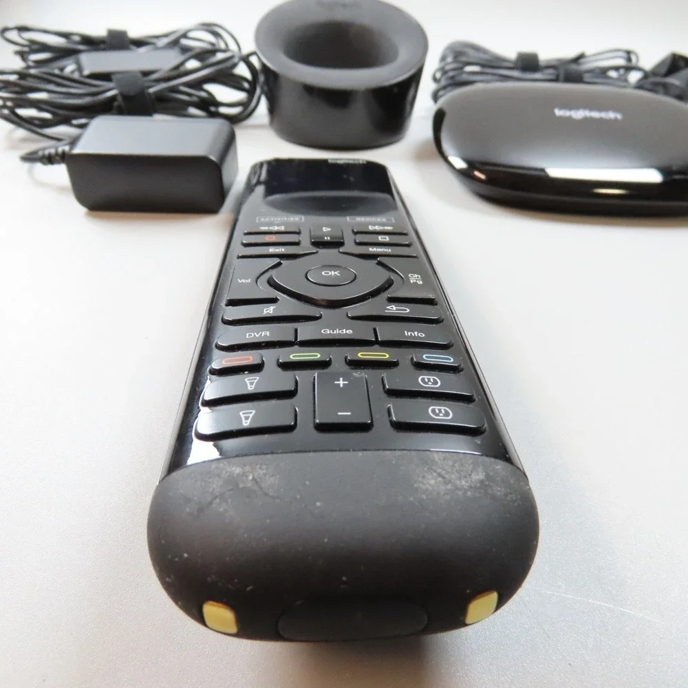 Logitech Harmony Elite Remote, Hub and IR Blaster! N-R0010 Tested!