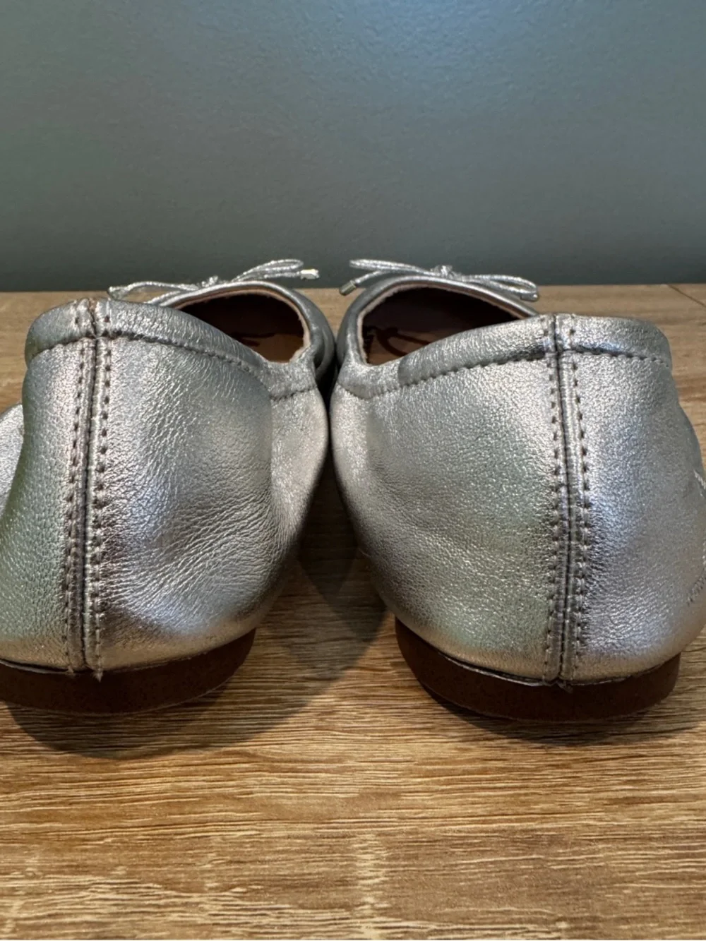 Sam Edelman metallic silver