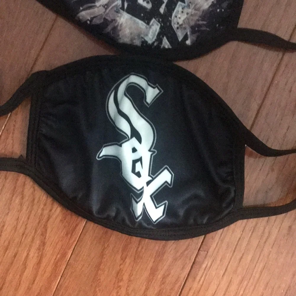6/$20 New Set/2 Chicago White Sox masks
