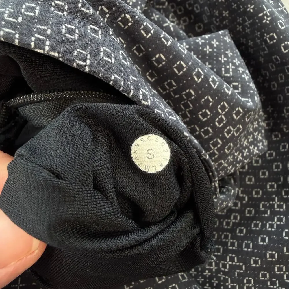 lululemon athletica size small
