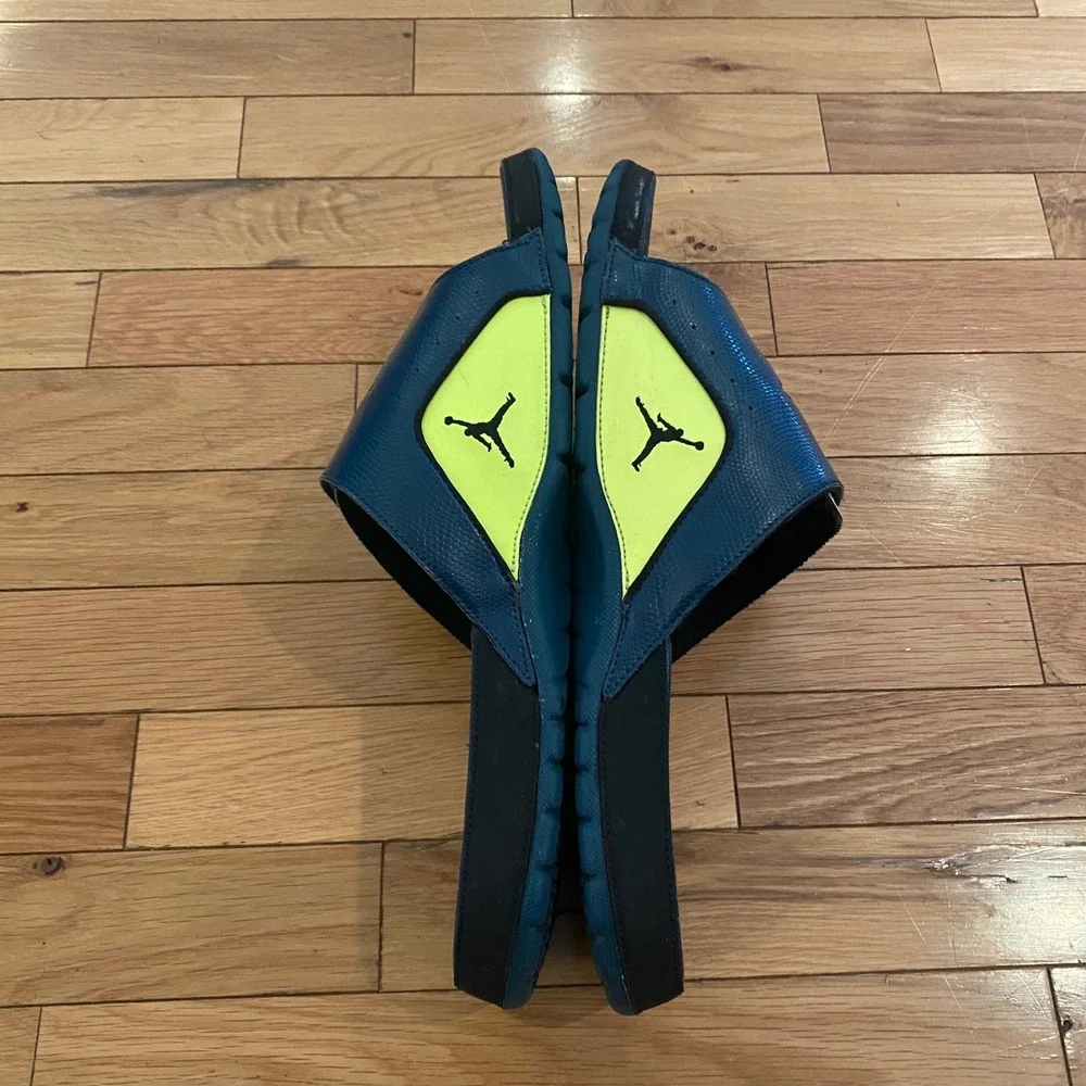 Jordan hydro slides