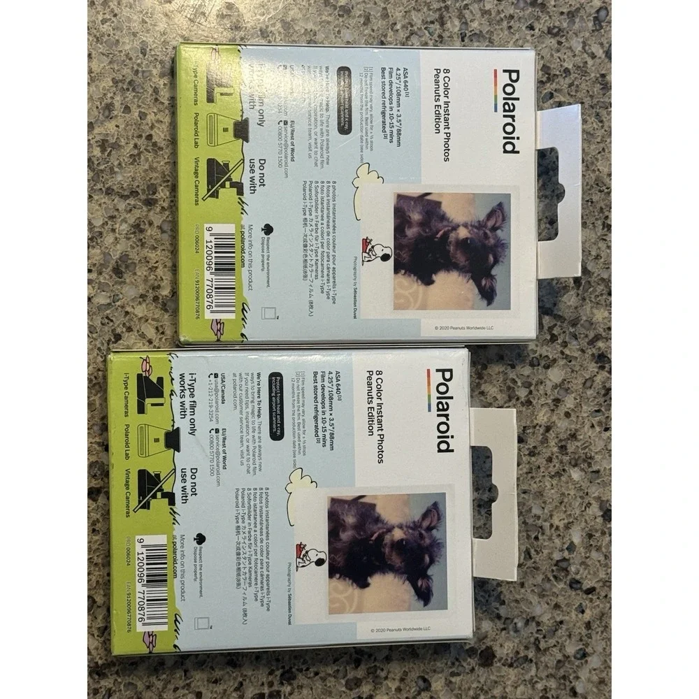 Polaroid set sealed