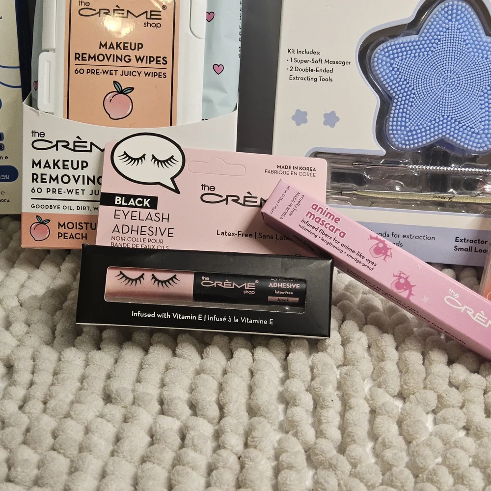 NWOT Crème Shop 7 piece Bundle