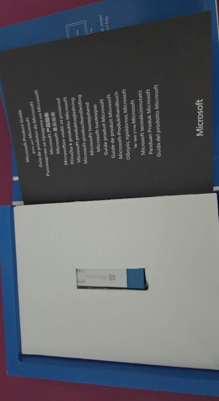 Microsoft Windows 10 Home - Operating System