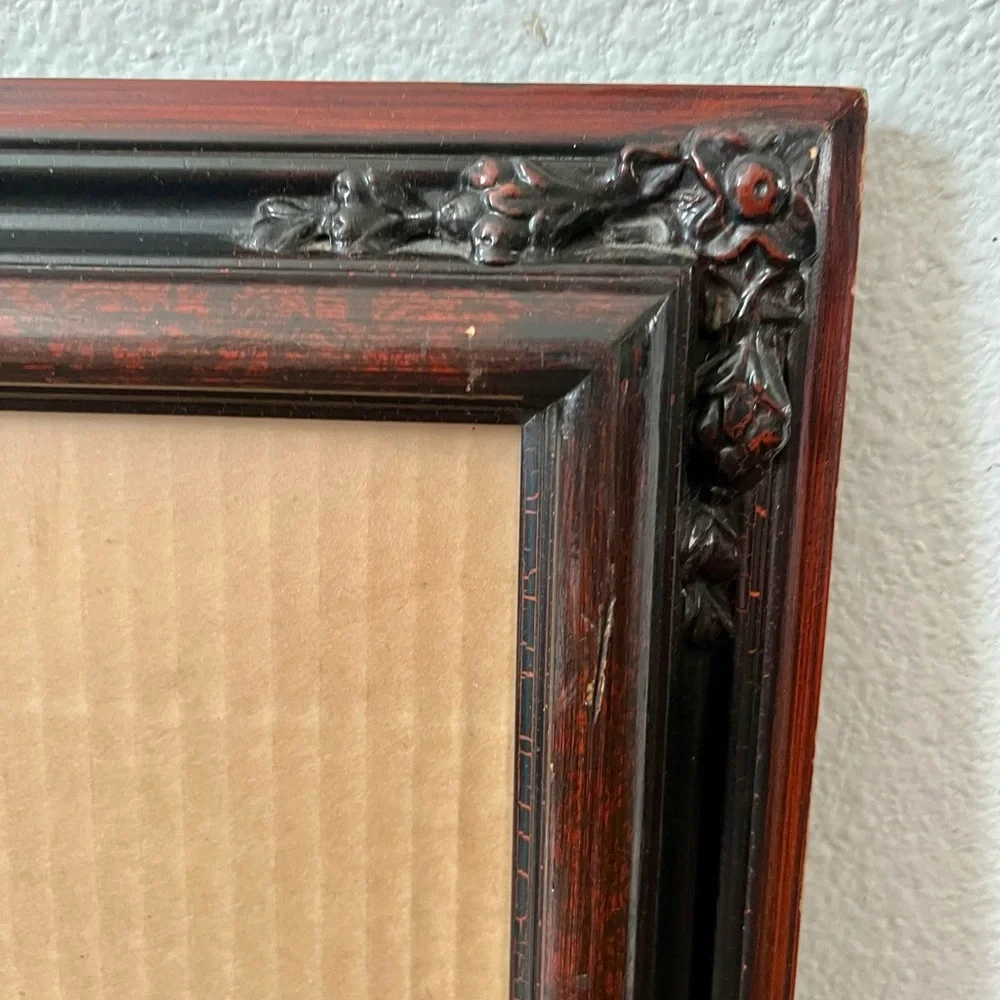 N/A ornate wood