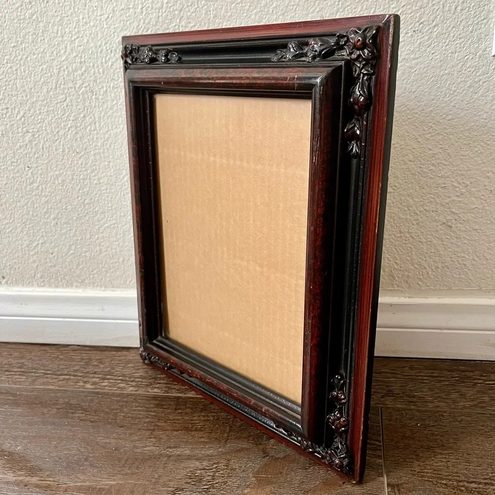 N/A ornate wood