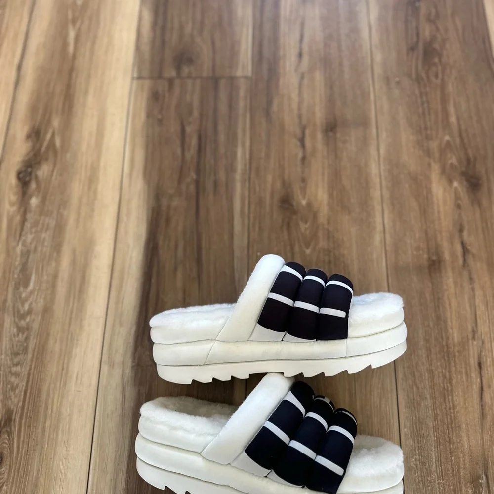 UGG womens maxi