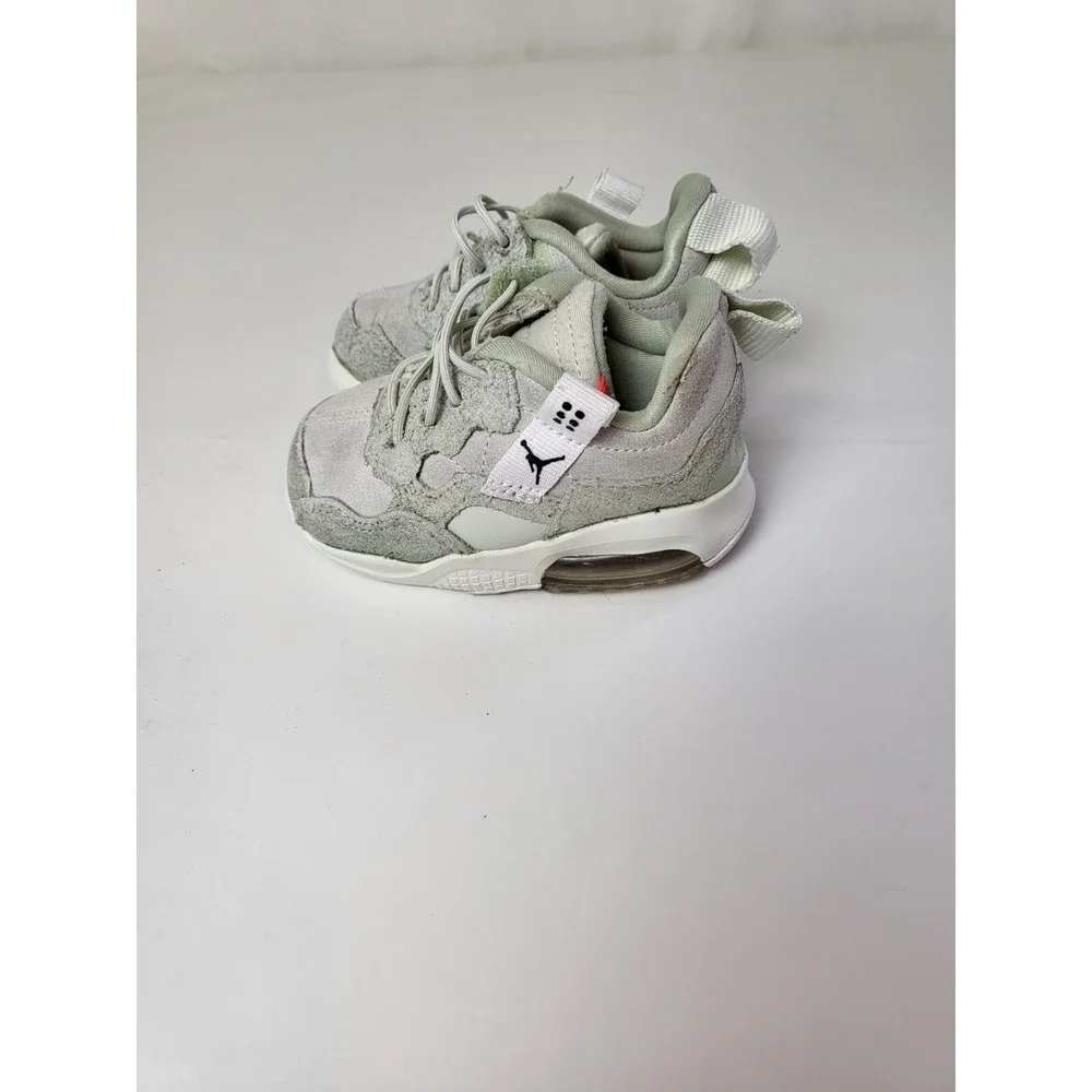 Nike elevate your