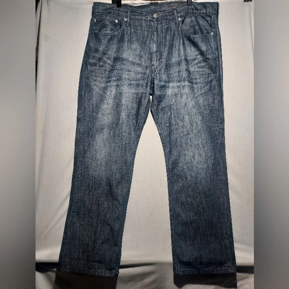 Levi's 559 straight leg men's jeans US size‎ W38 x L32
