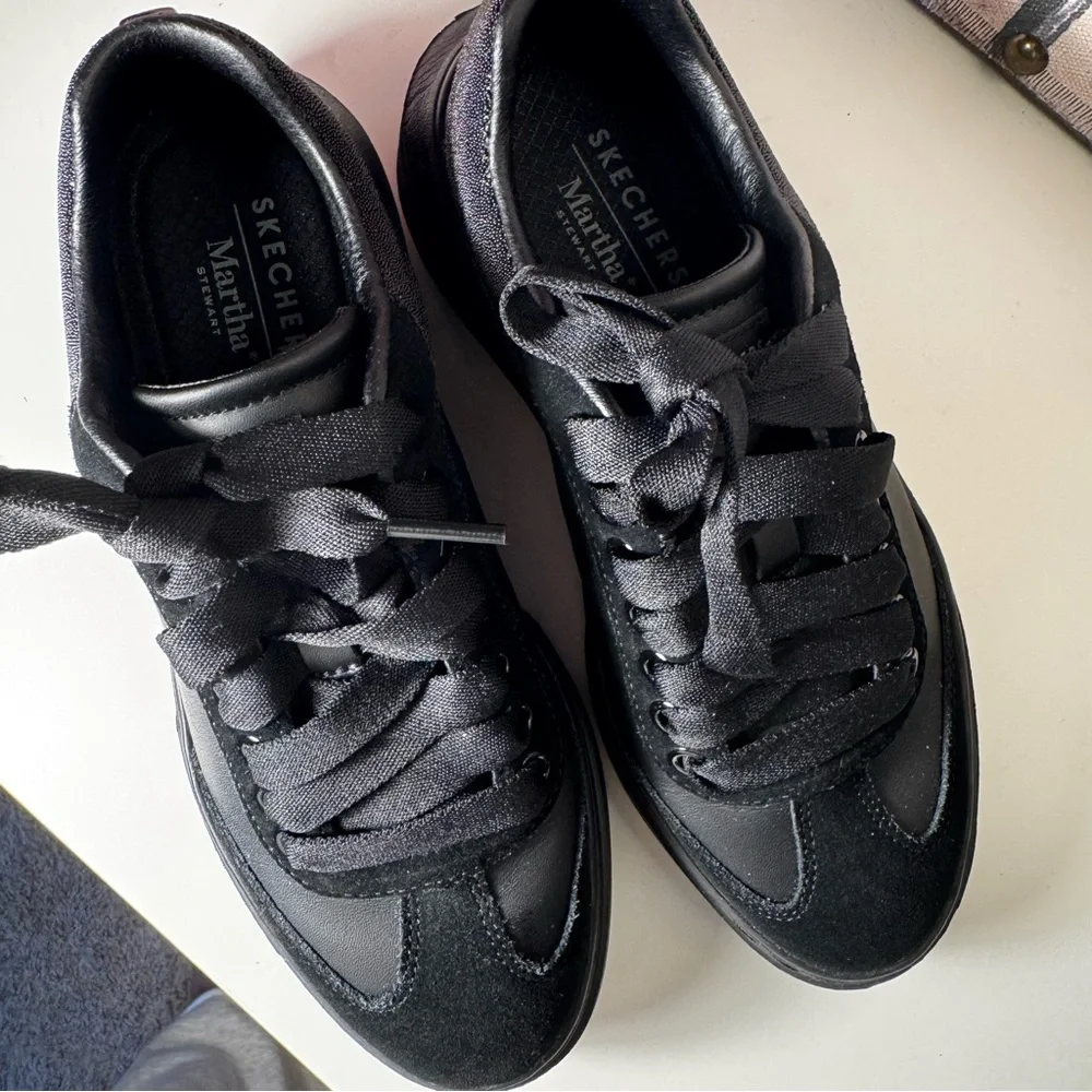 Martha Stewart x Skechers Cordova Classic Suede Sneakers