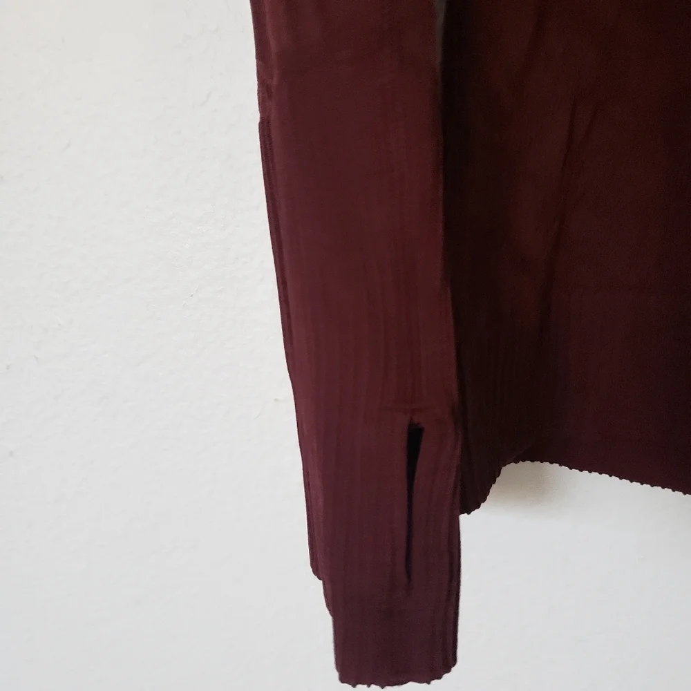 Lululemon Rest Less Pullover Garnet size 4