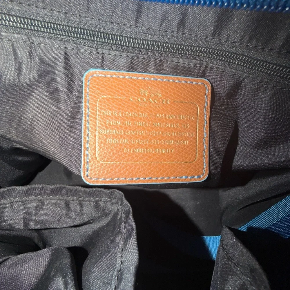Coach elegant handbag