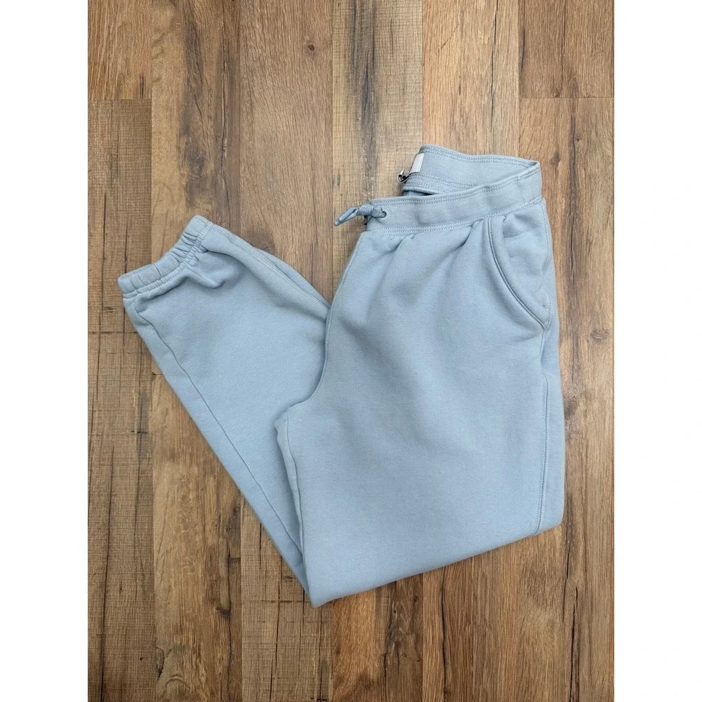 Athleta girl retroactive