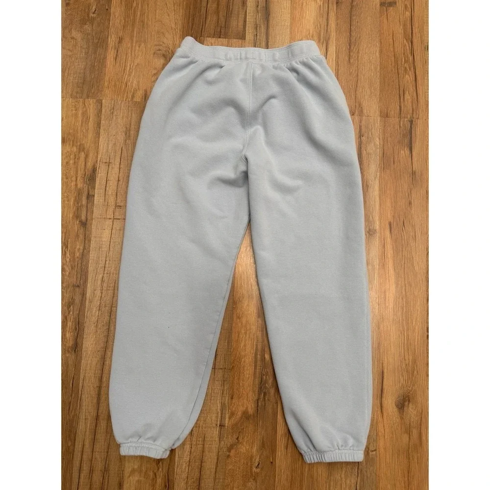 Athleta girl retroactive