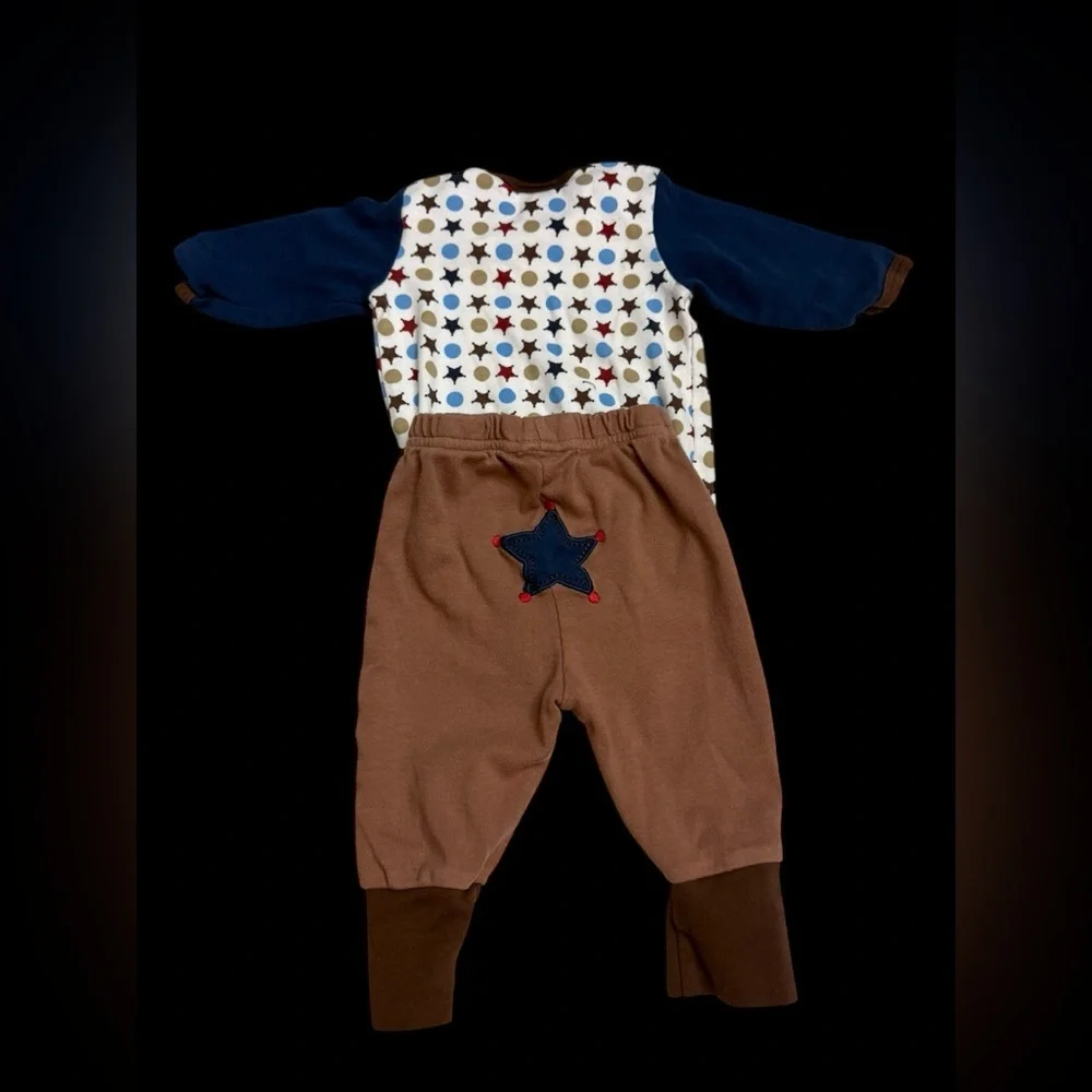 Bob be’be’ Star Pattern Onesie and Brown Pants Set