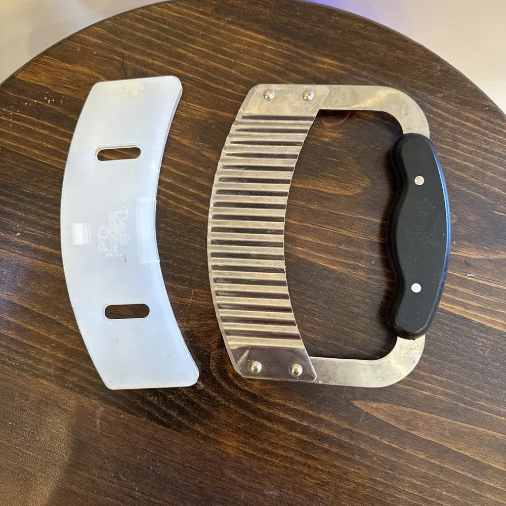 Pampered Chef made knife silver
