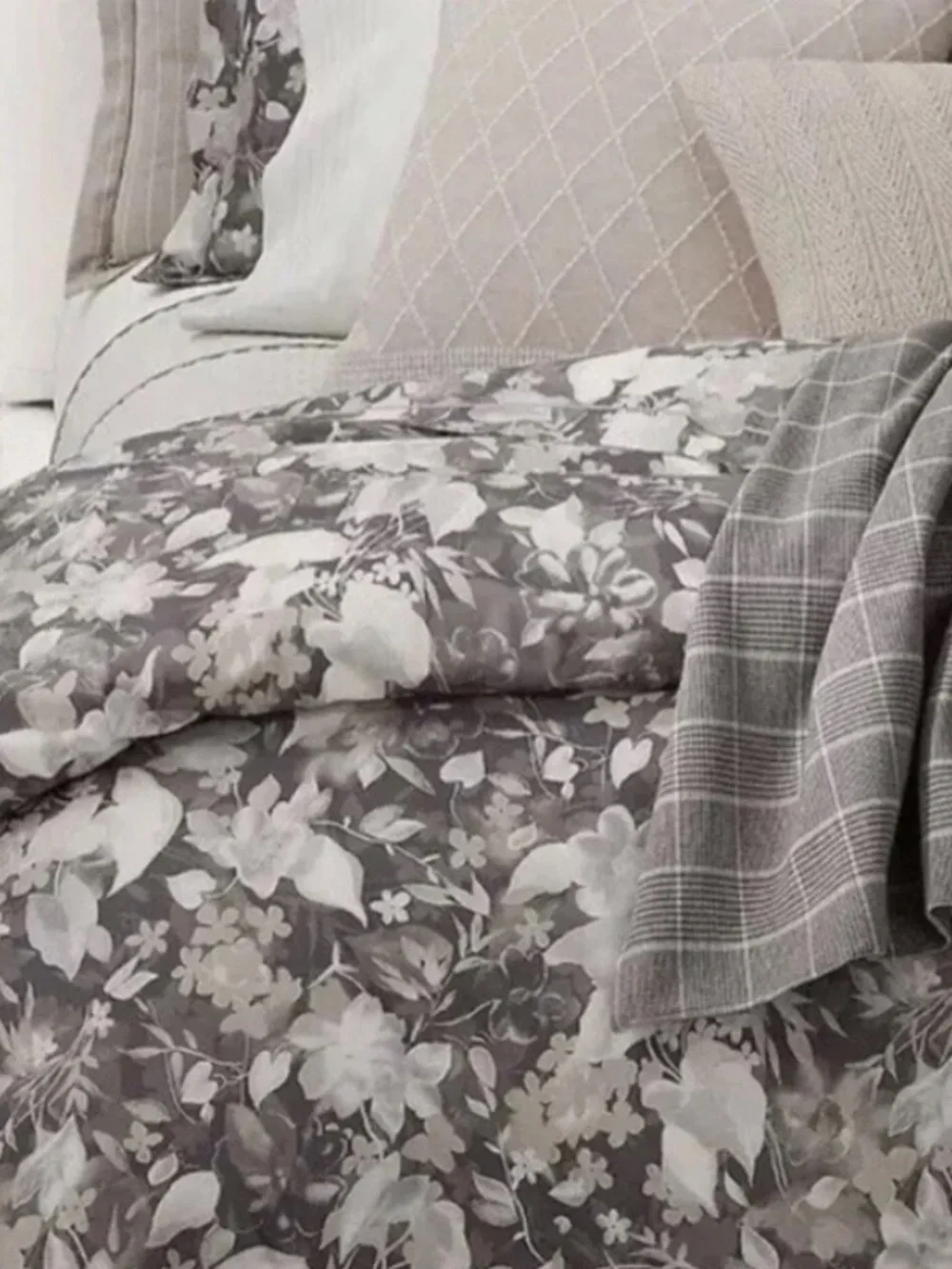 Ralph Lauren Home Floral King Duvet Cover NWT Gray White Cottage