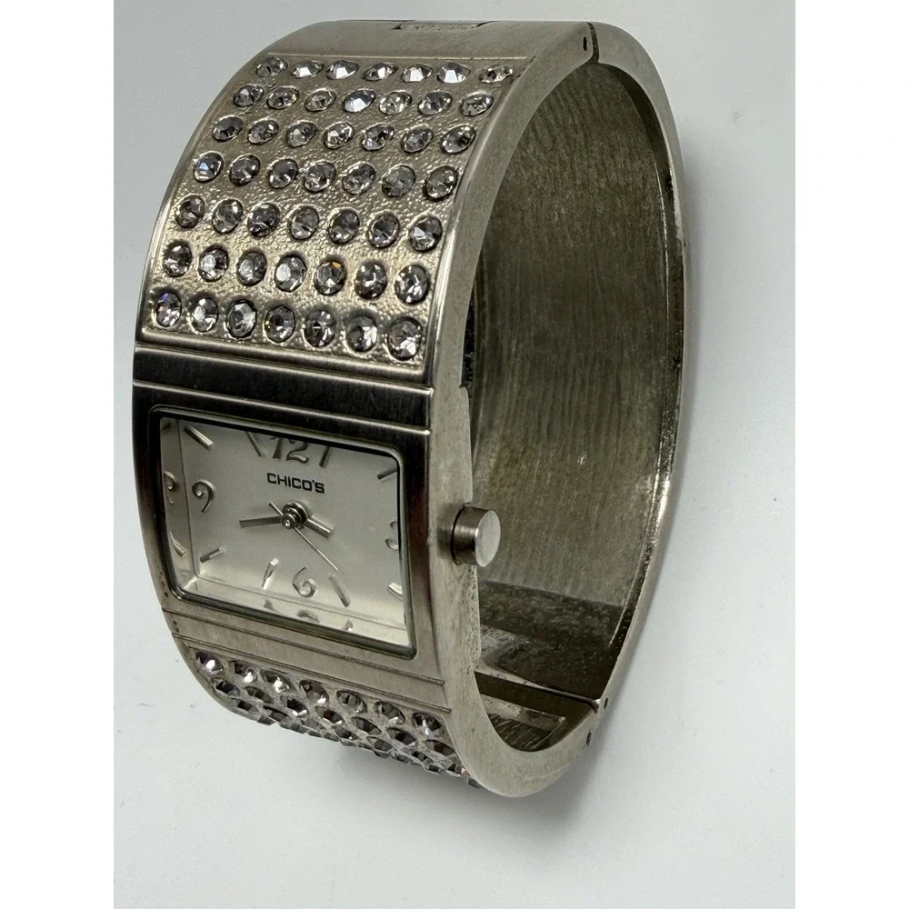 Chico's Ladies Cuff Bangle Watch New Battery 26MM‎ 7