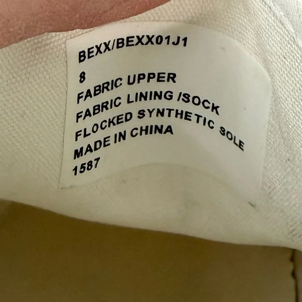 Madden Girl plain white
