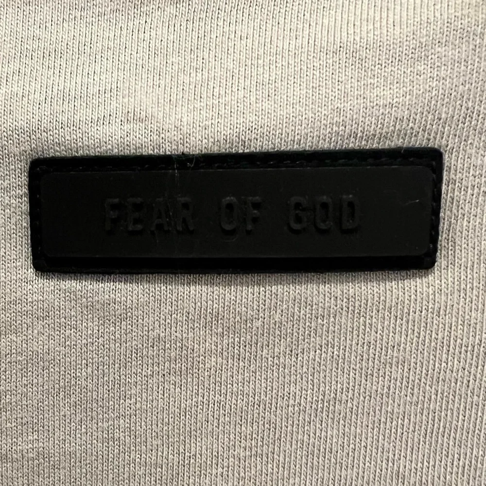 Essentials fear god