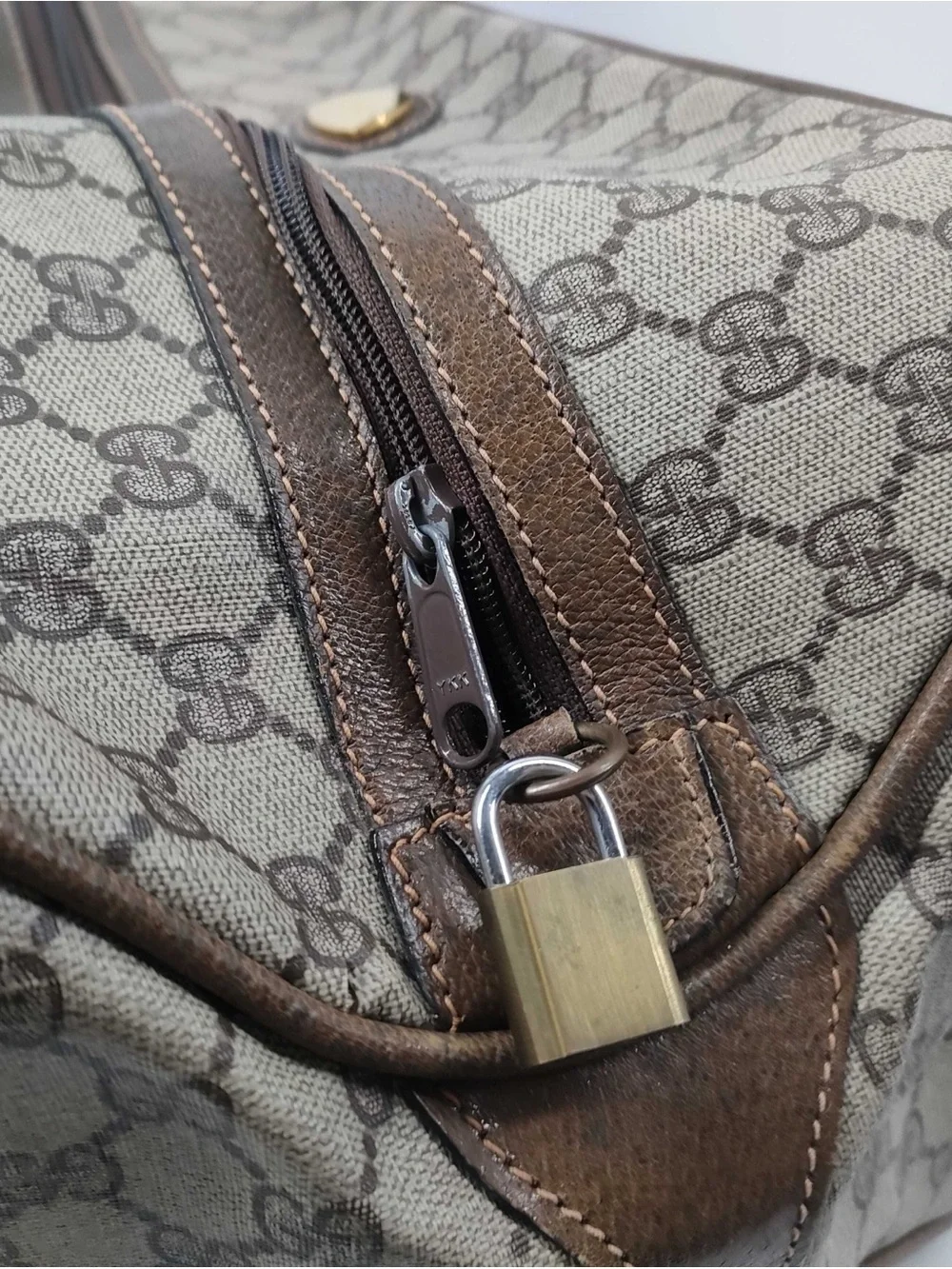 Gucci authentic it’s