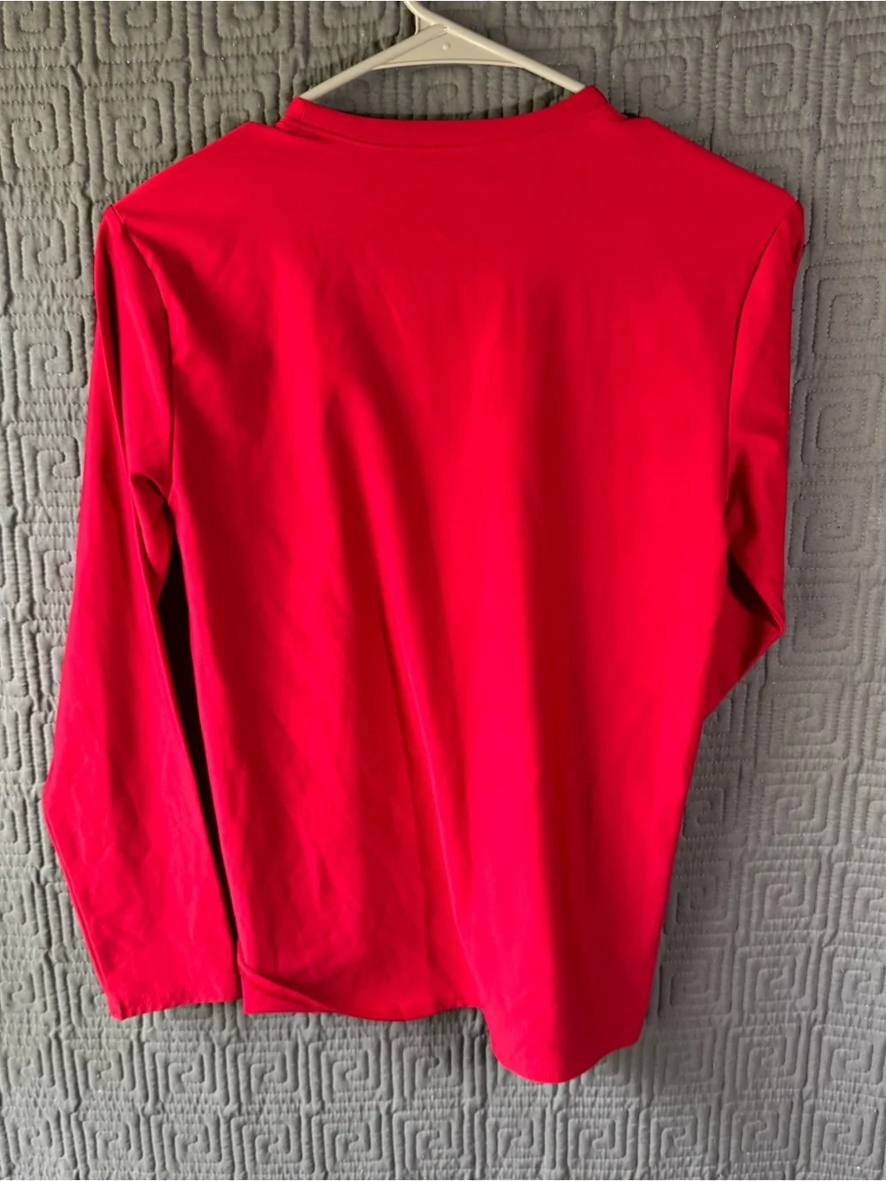 Bcg T-Shirt Boys Large 18/20 Red Long Sleeve Crew Neck Polyester Blend