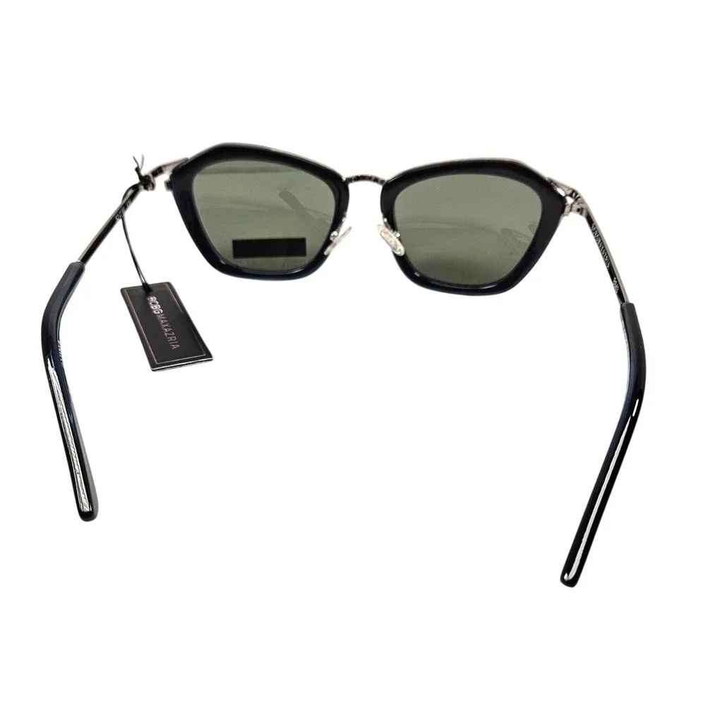 ITEM‎ NOT FOR SALE