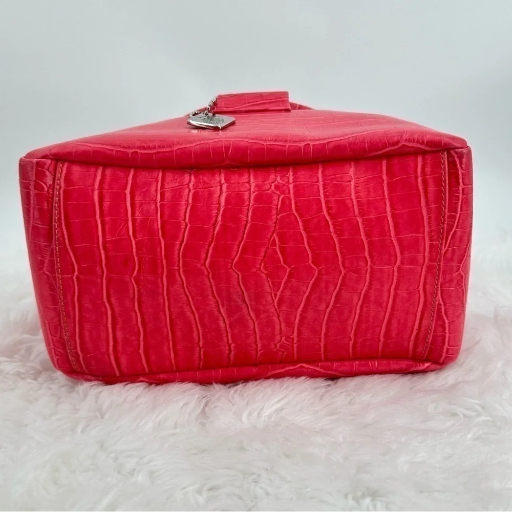 Susan Nichole Pink Crocodile Vegan Leather Oneness with Earth Hand/Cosmetic Bag
