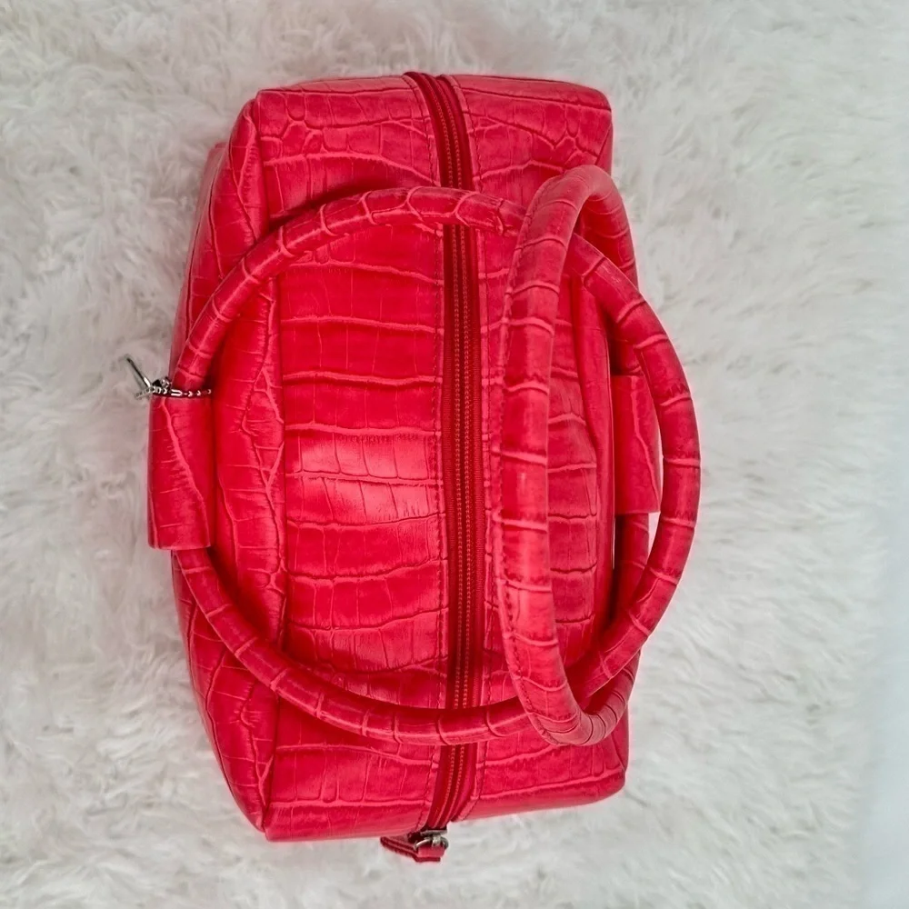 Susan Nichole Pink Crocodile Vegan Leather Oneness with Earth Hand/Cosmetic Bag