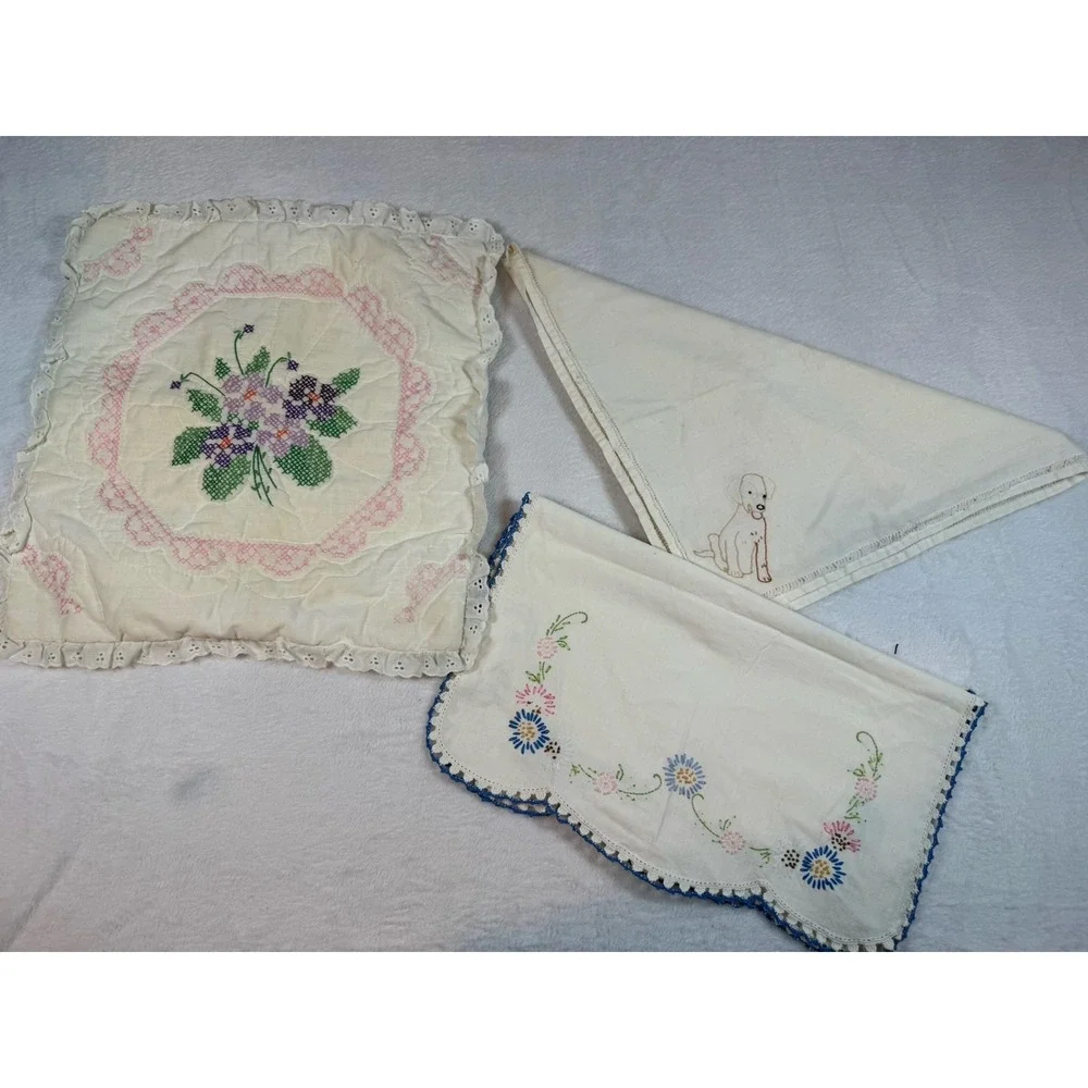 Lot Vtg Assorted Sizes Mixed Lot Cotton Linen Runners‎ Pillowcase Floral Dog