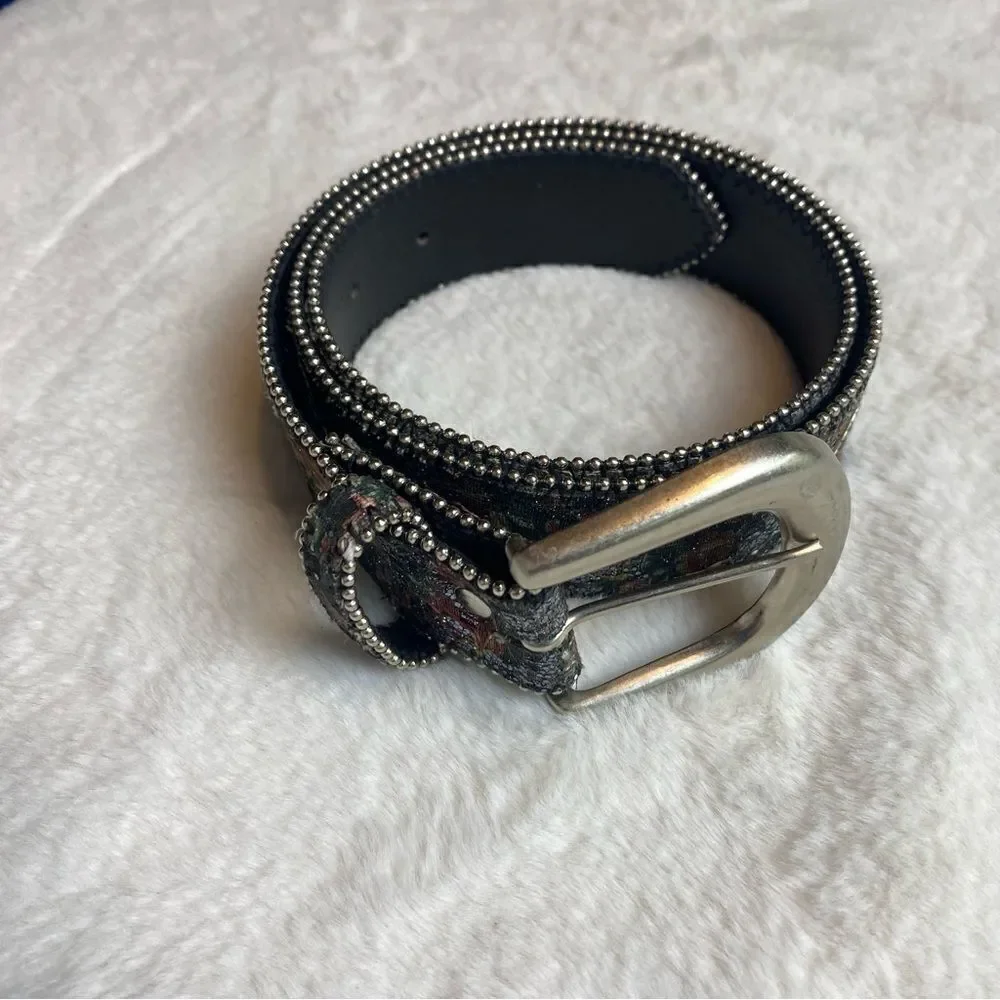 Floral Tapestry Glitzy Bonded Leather Belt Size Large