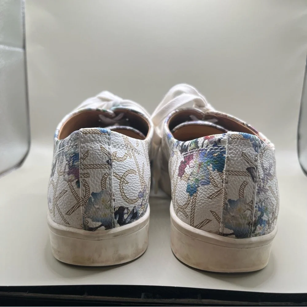 Calvin Klein these calvin