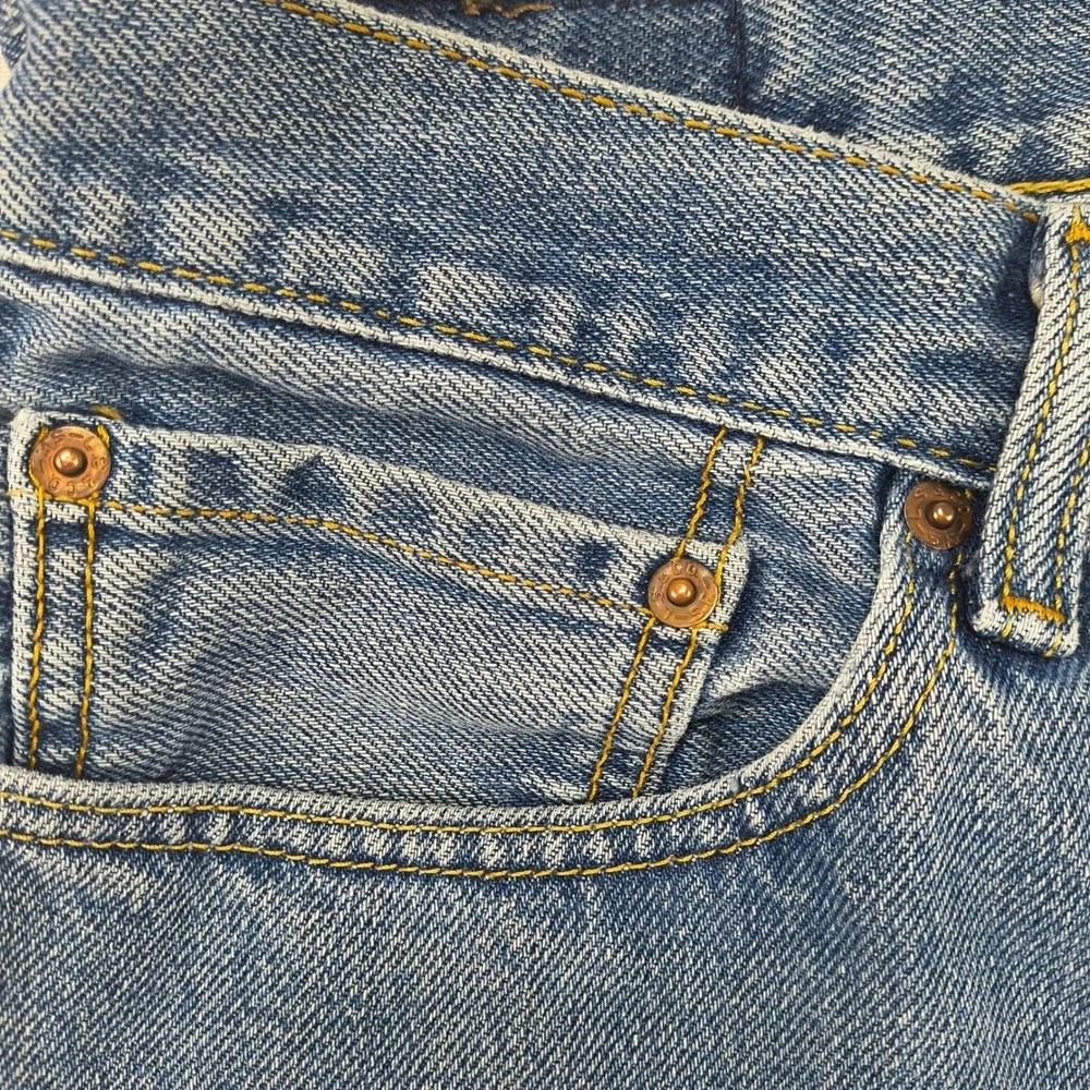 Levis 505 Mens Straight Fit Blue Denim Jeans 36x32 Medium Wash Zip‎ Fly Classic