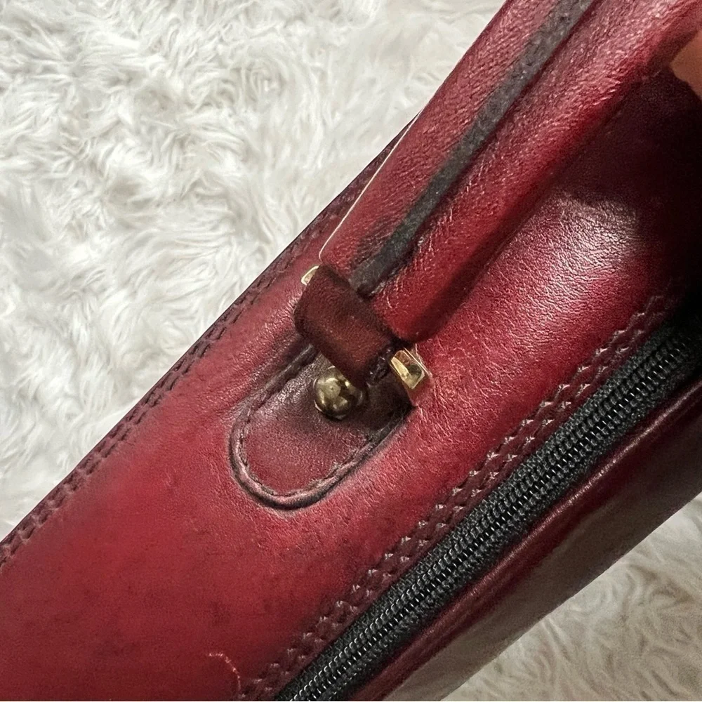 Gold-Pfeil from Germany really threads