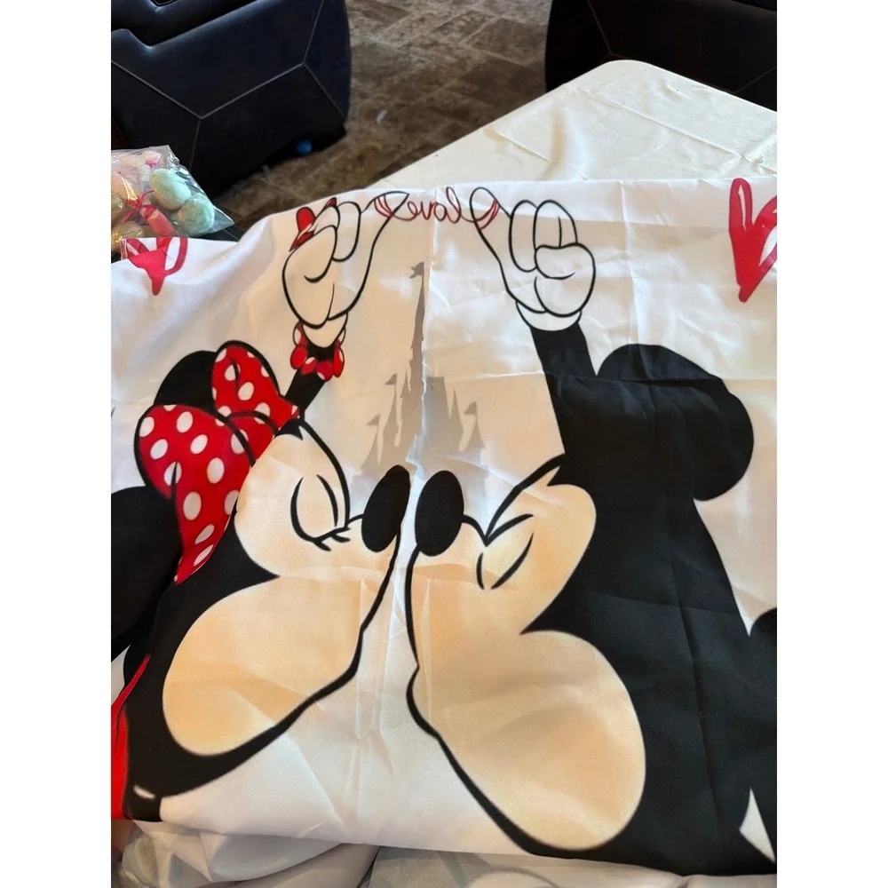 Disney Mickey Minnie Mouse Pinky Swear Love Graphic curtain panels‎ x4