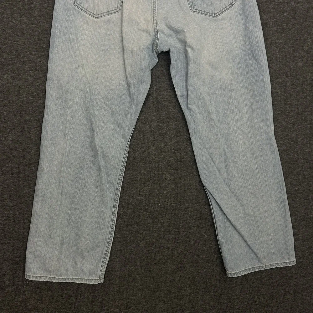 Levis measurements included