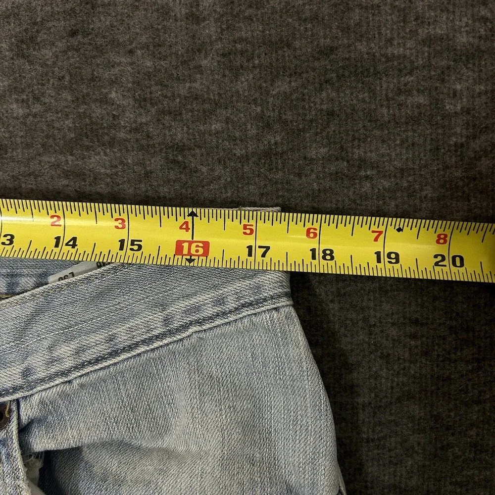 Levis measurements included