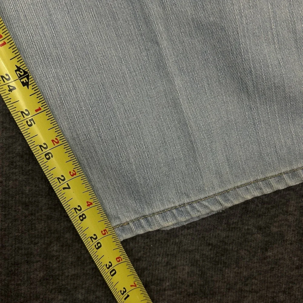 Levis measurements included