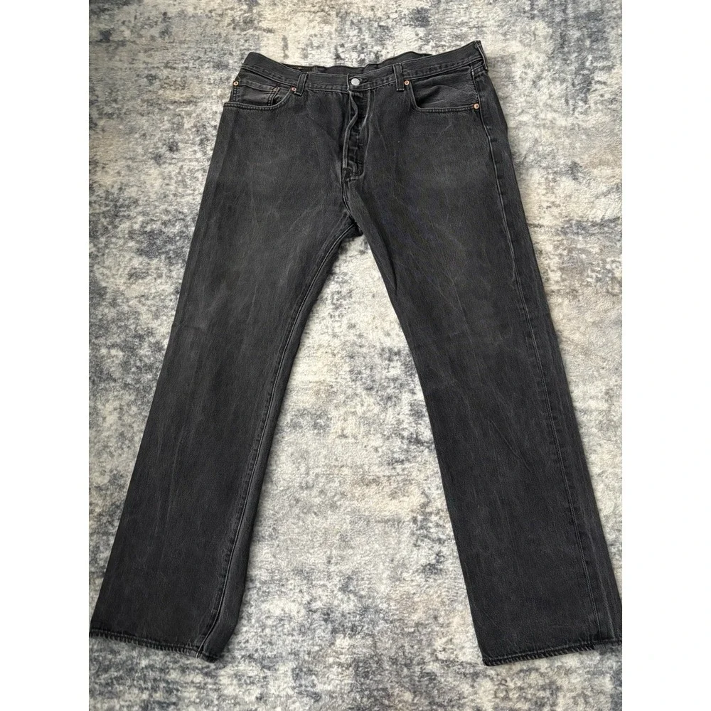 Levis comes levi