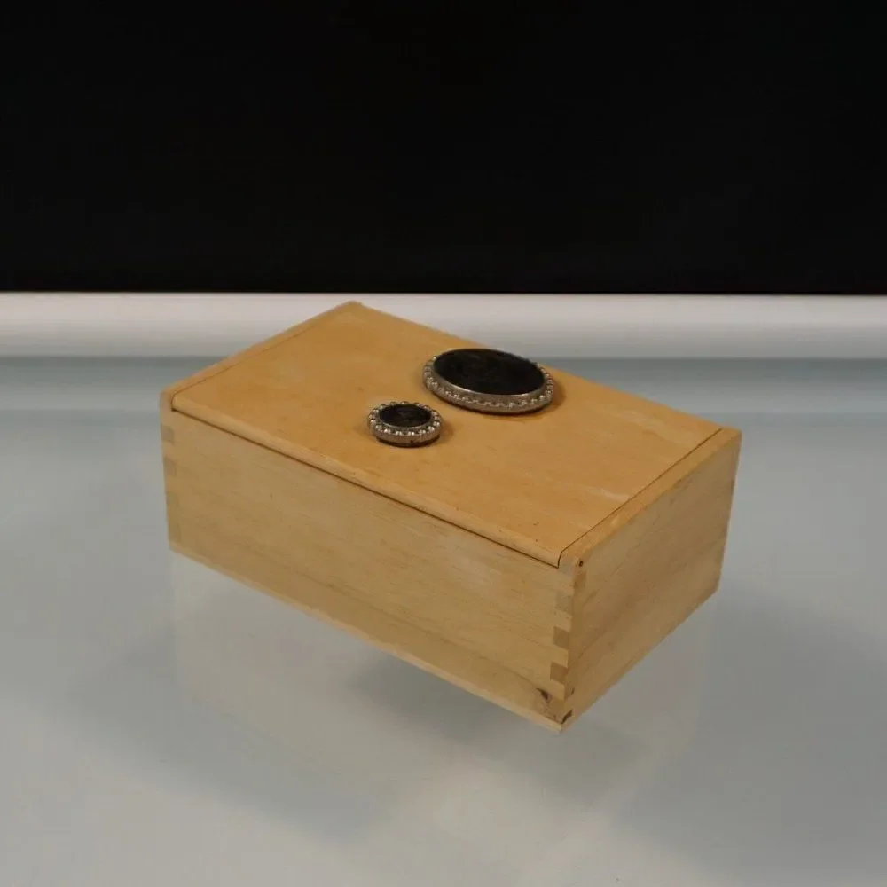 N/A decorative wooden