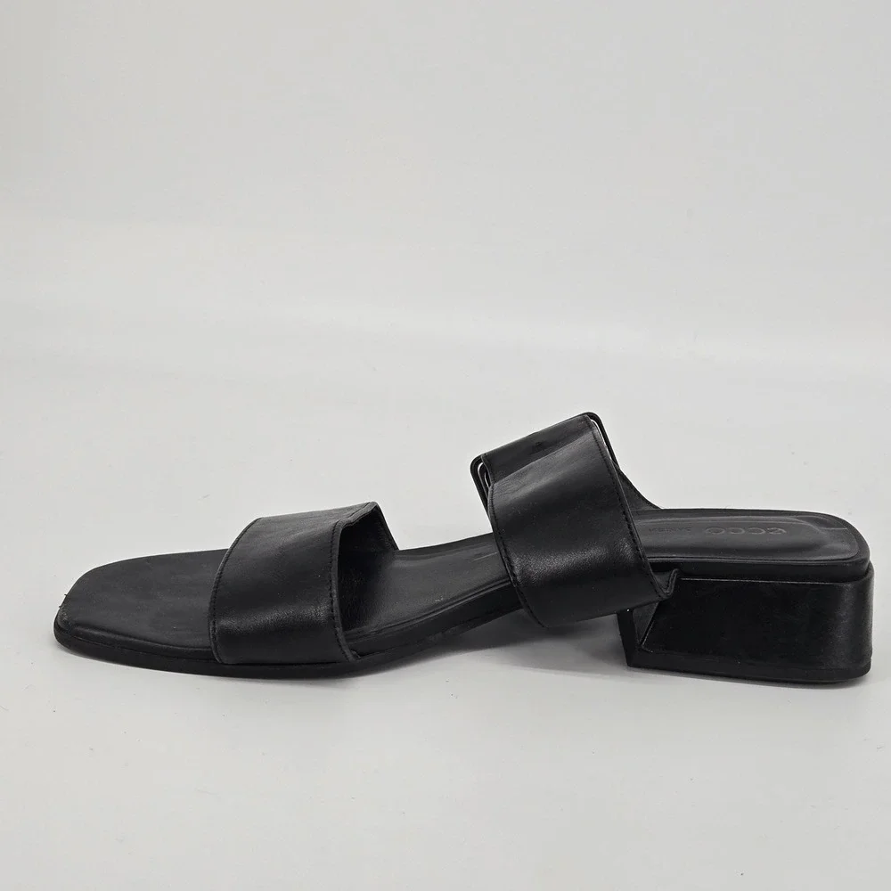 Ecco Danish Design Black Leather Wide Buckle Strap Block Heel Sandals 38 / 7