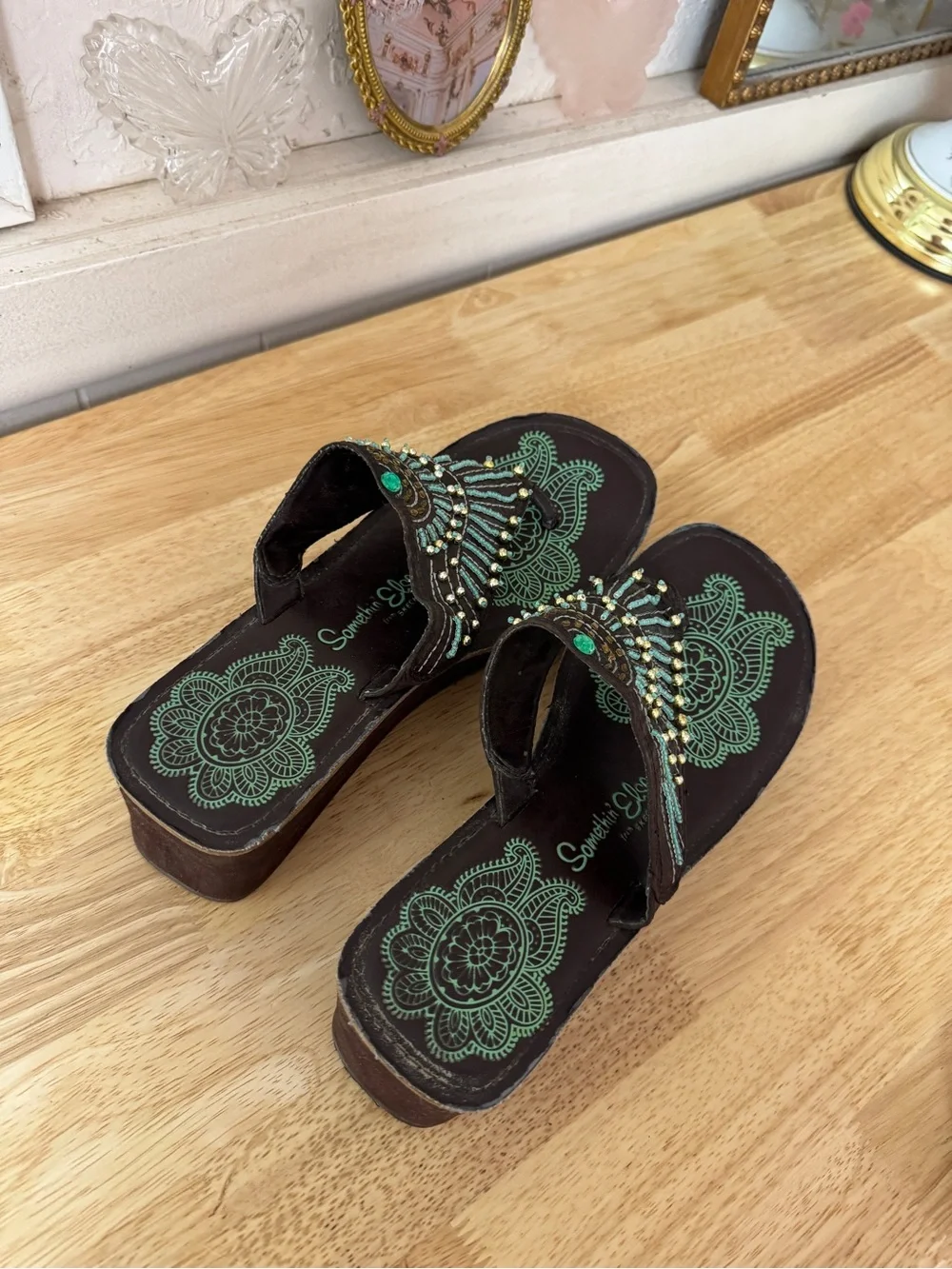 Skechers embellished platform