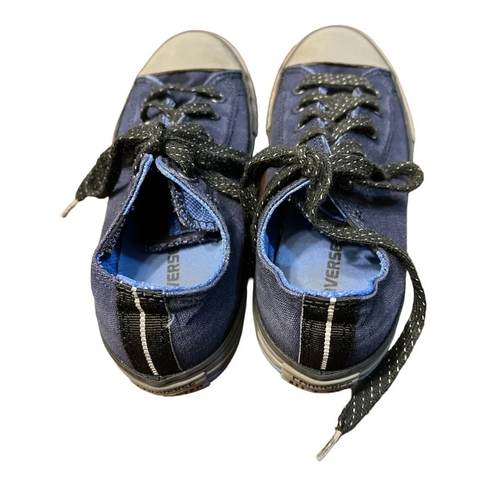 Converse blue grey