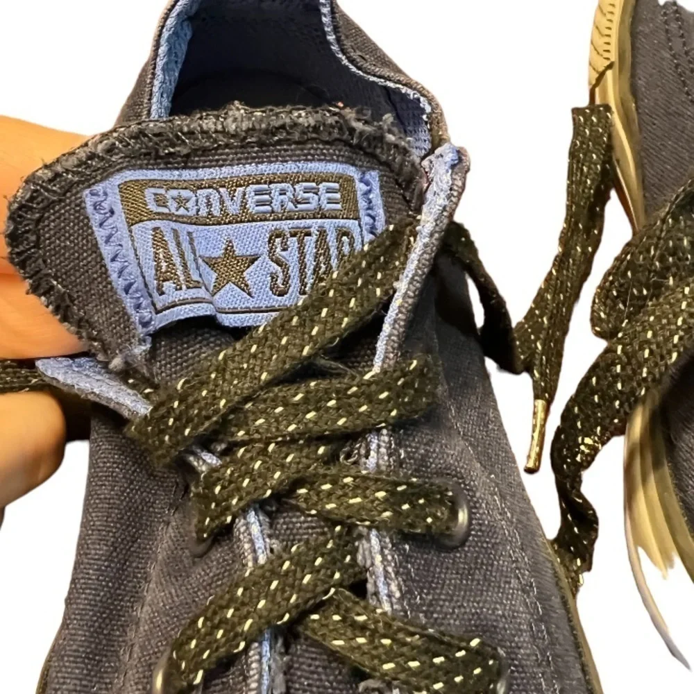 Converse blue grey