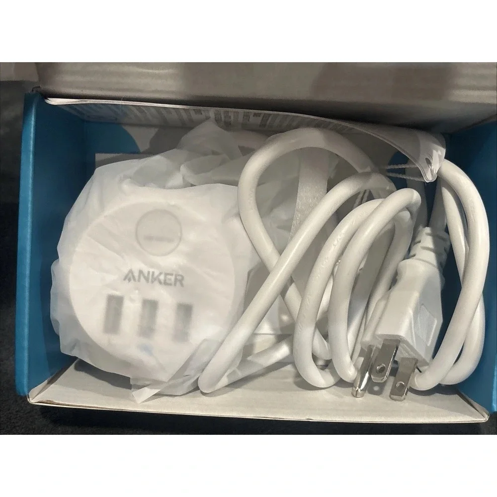 Anker powerport cube