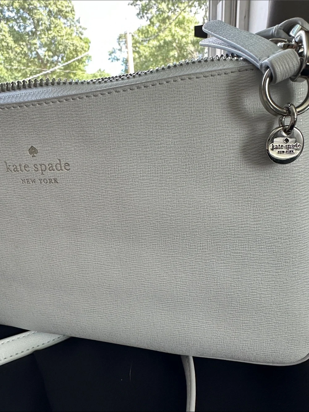 kate spade Light Blue Gray Leather Zip Crossbody EUC