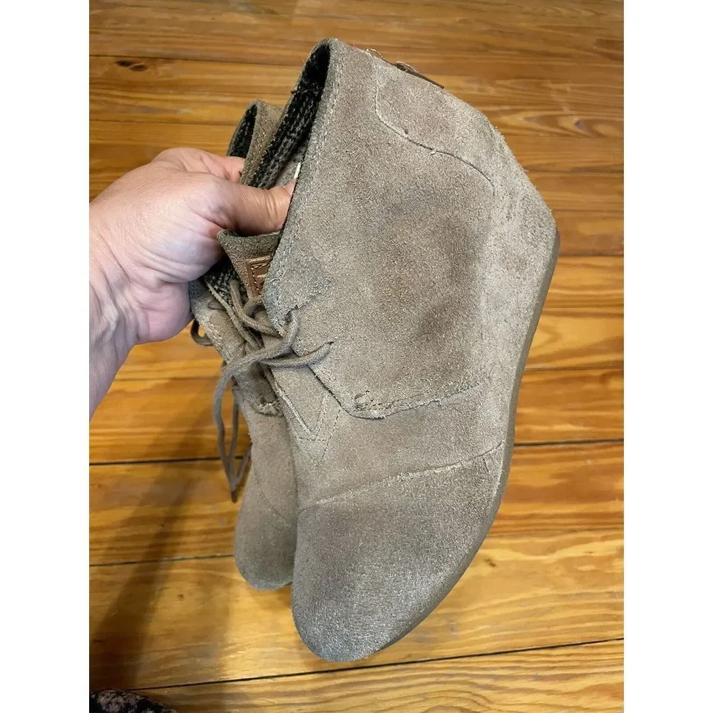 Toms elevate your