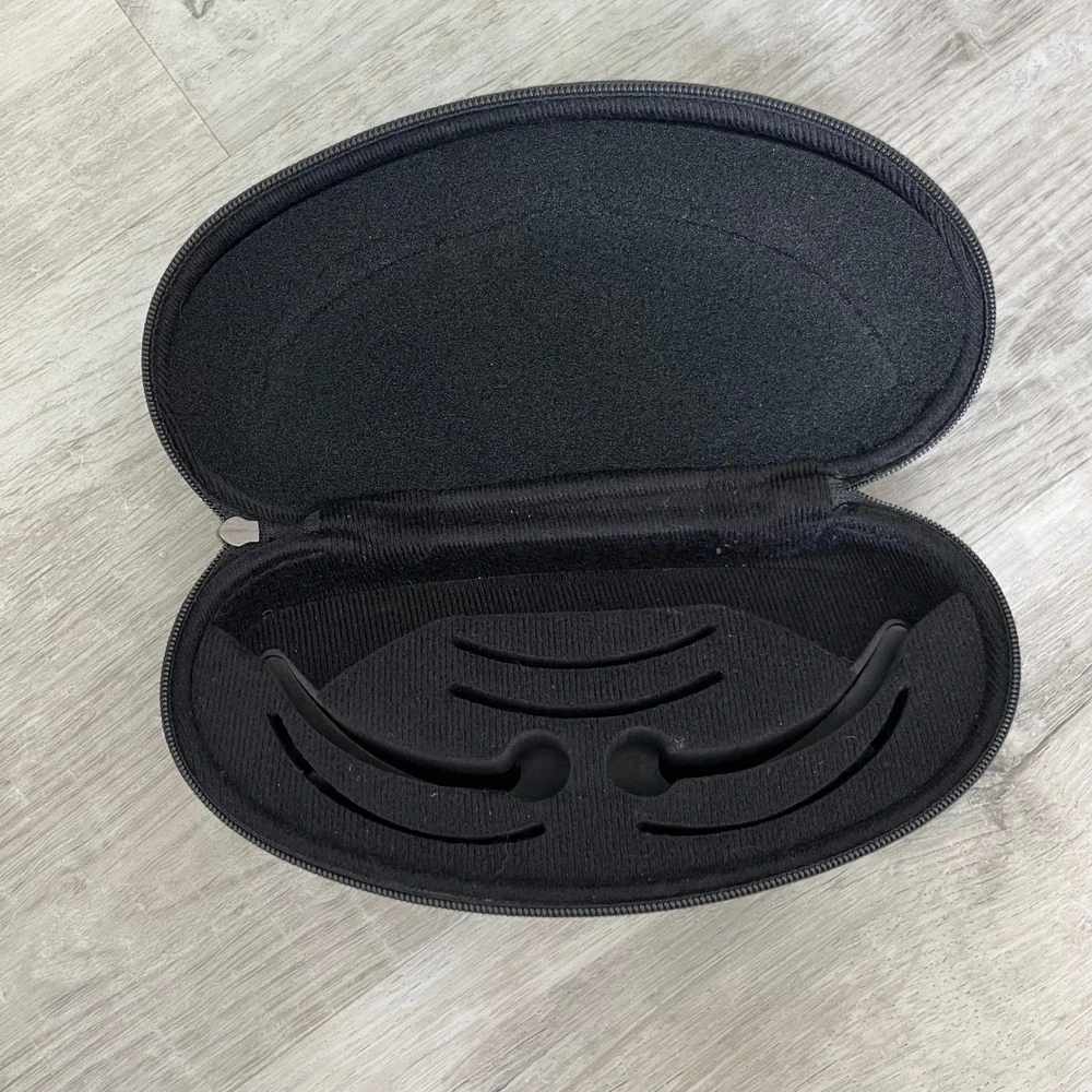 Oakley performance sport